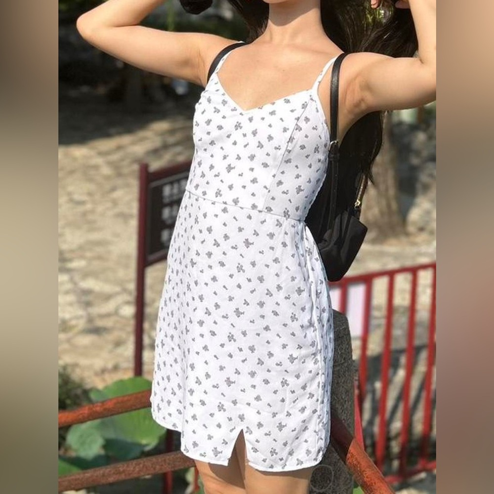 Hollister White Floral Blue Flowers Mini Dress XS